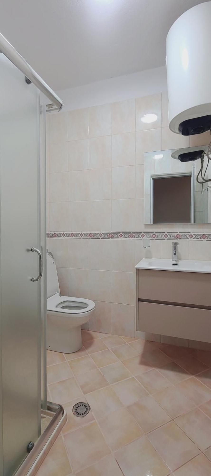 Leones Apartament Тирана Экстерьер фото
